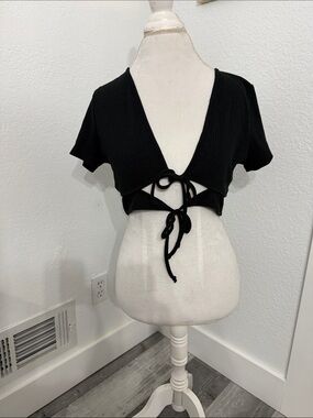 wild fable Black Tie-Front Ribbed Crop Top